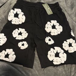 Denim tear shorts