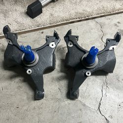 2” Front Drop Spindles