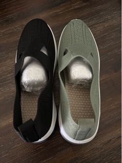 Women Shoes 7.5 but fit like an 8