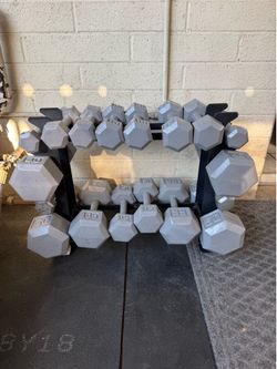 Dumbbell set With Rack