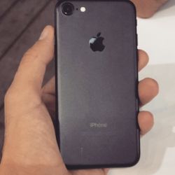 iPhone 7 Unlocked With Warranty 