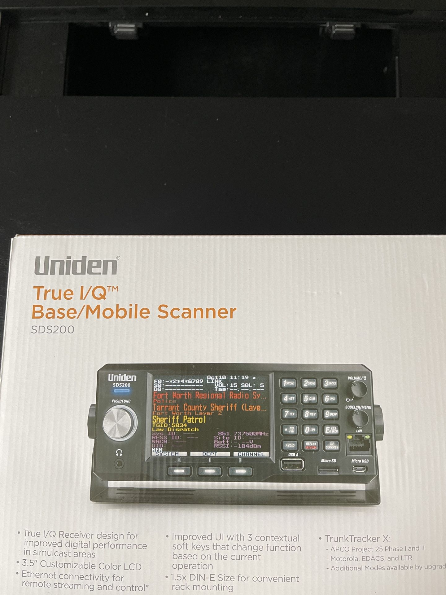 Uniden Scanner SDS200
