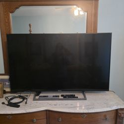 SONY BRAVIA 42" TV EXCELLENT CONDITION 