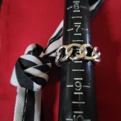 Women's Silvertone Chainlink Ring