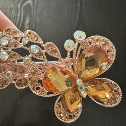 Butterfly design hair clip Crafted with Rhinestones and Metal made in Dubai