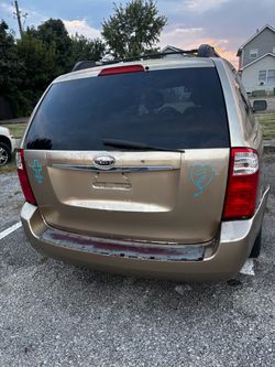 2008 KIA Sedona