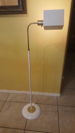 Floor lamp