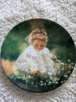 Plate "Spring Innocence" By Painter Donald Zolan!