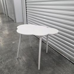 Cloud Flower Shaped Coffee/ Kids/ Room Table 