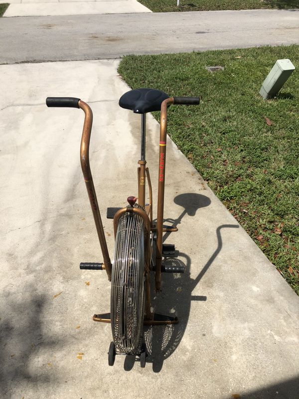 Schwinn airdyne classic fan bike Free Delivery for Sale in Homestead