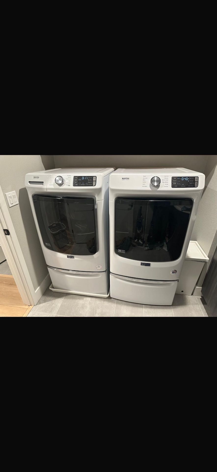 Lavadora Y Secadora Maytag Con Pedestal