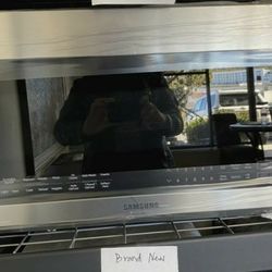 Microwaves Samsung LG Whirlpool up to 50% Off MSRP.