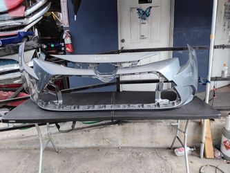 Toyota corolla 2020-2022 front bumper oem
