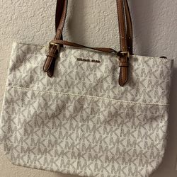 Michael Kors Tote