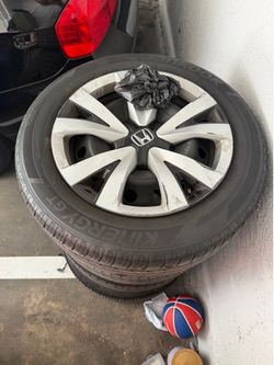 Honda civic  2024 rims size 18