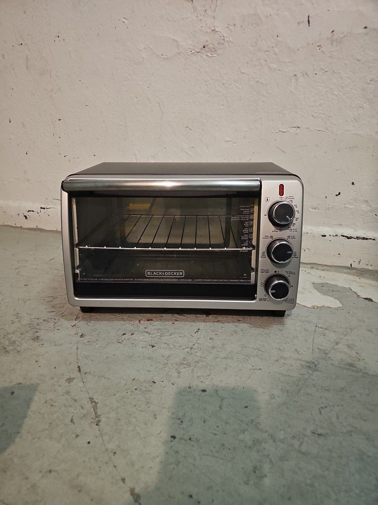 Crisp 'N Bake™ Air Fry 6-Slice Toaster Oven