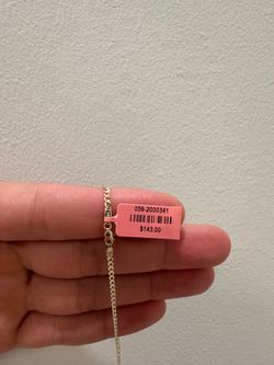Manilla sólida, oro de 10K.  / solid bracelet, 10K gold.