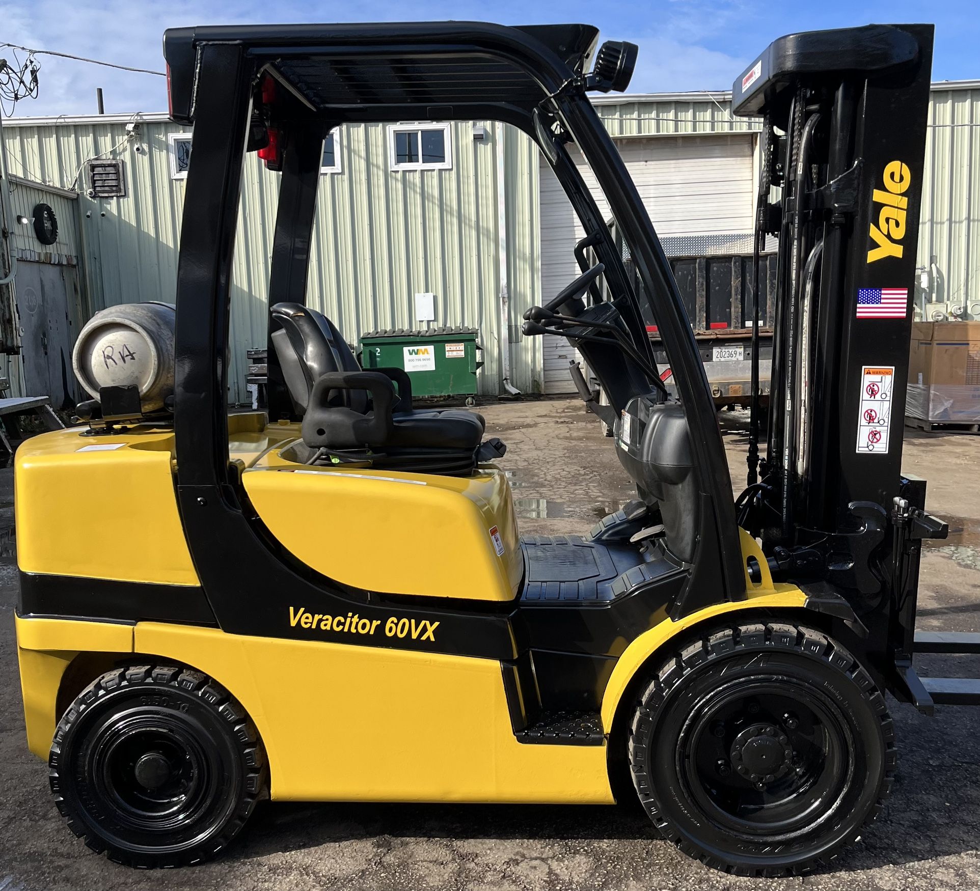 Yale GLP060VX (2016)Lp Pneumatic Forklift!!!