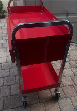 Carrito de herramientas