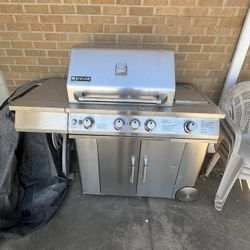 Air Fryer/Smokeless Grill for Sale in Montclair, CA - OfferUp