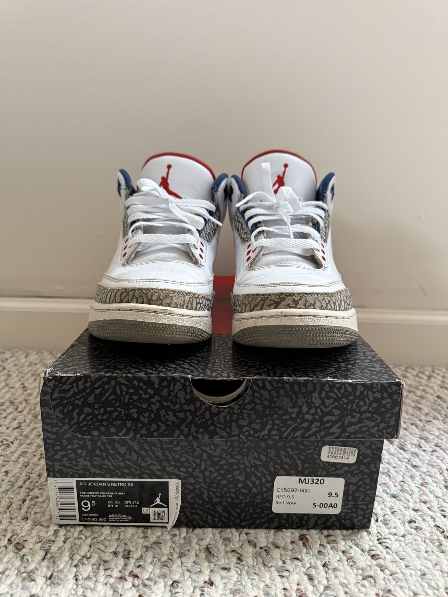 Retro 3 "True Blue"