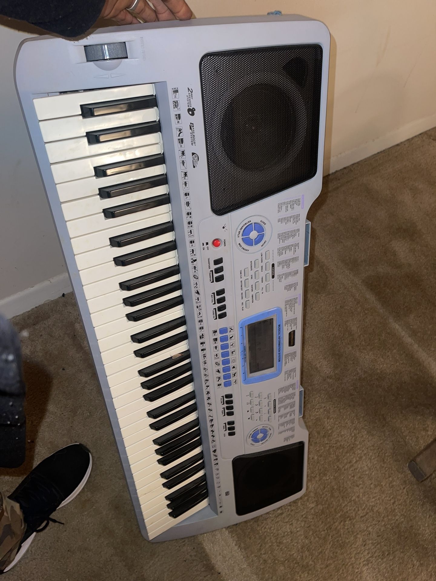 Musicians Dream Keyboard Piano Fully Functioning With Speakers