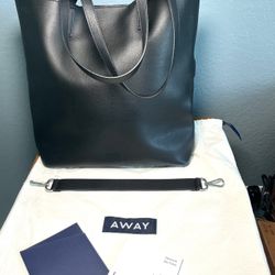 Away Longitude Tote Bag  Black Leather  Includes Dust Bag