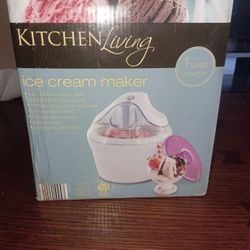 Ice Cream Maker 