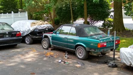 X4 BMW E30 325i Partouts