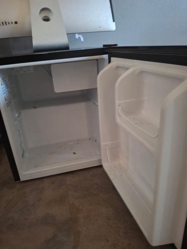 black mini fridge