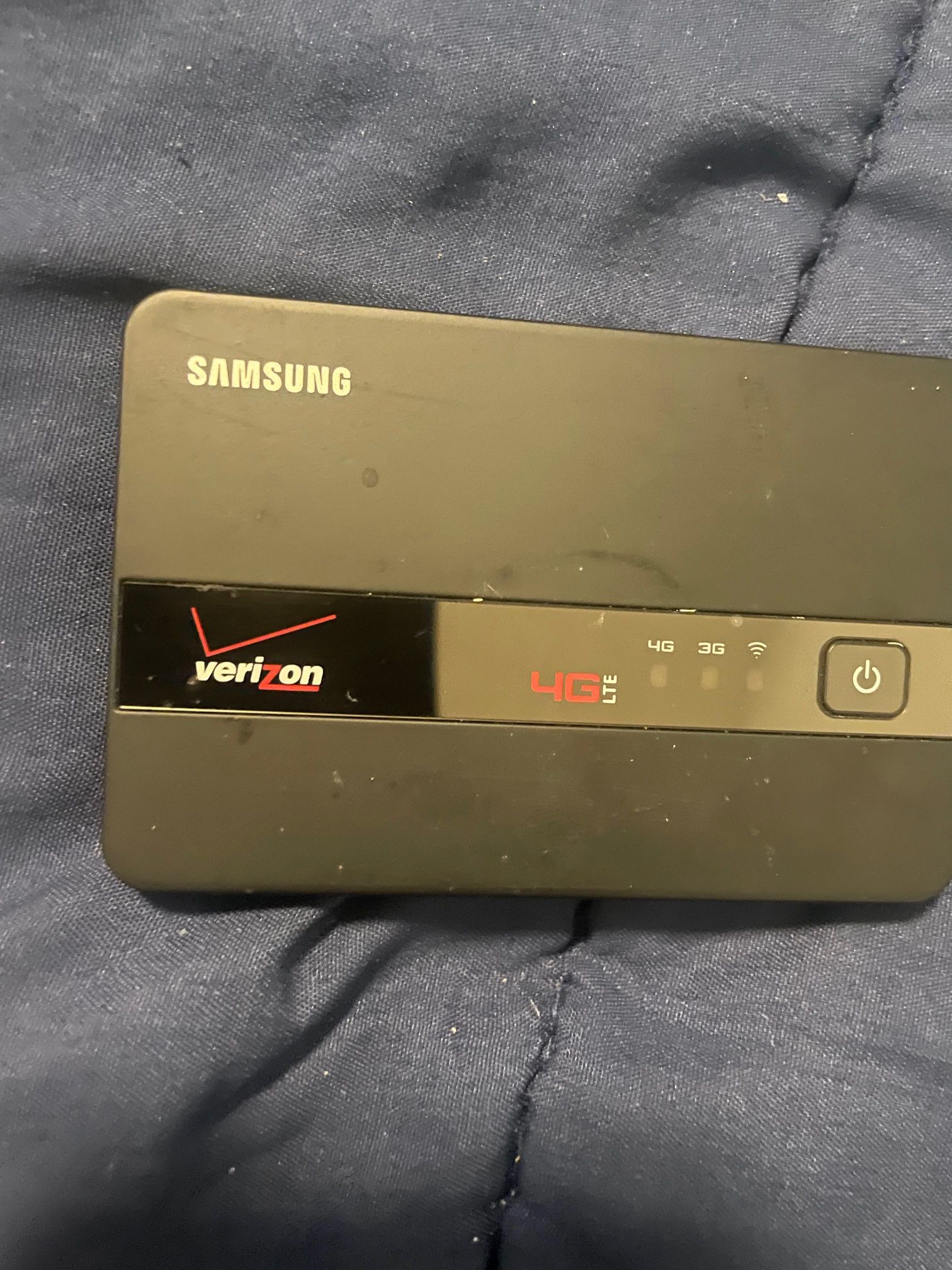 Samsung SCH-LC11 Jetpack 4G LTE Mobile Hotdpot Modem Verizon