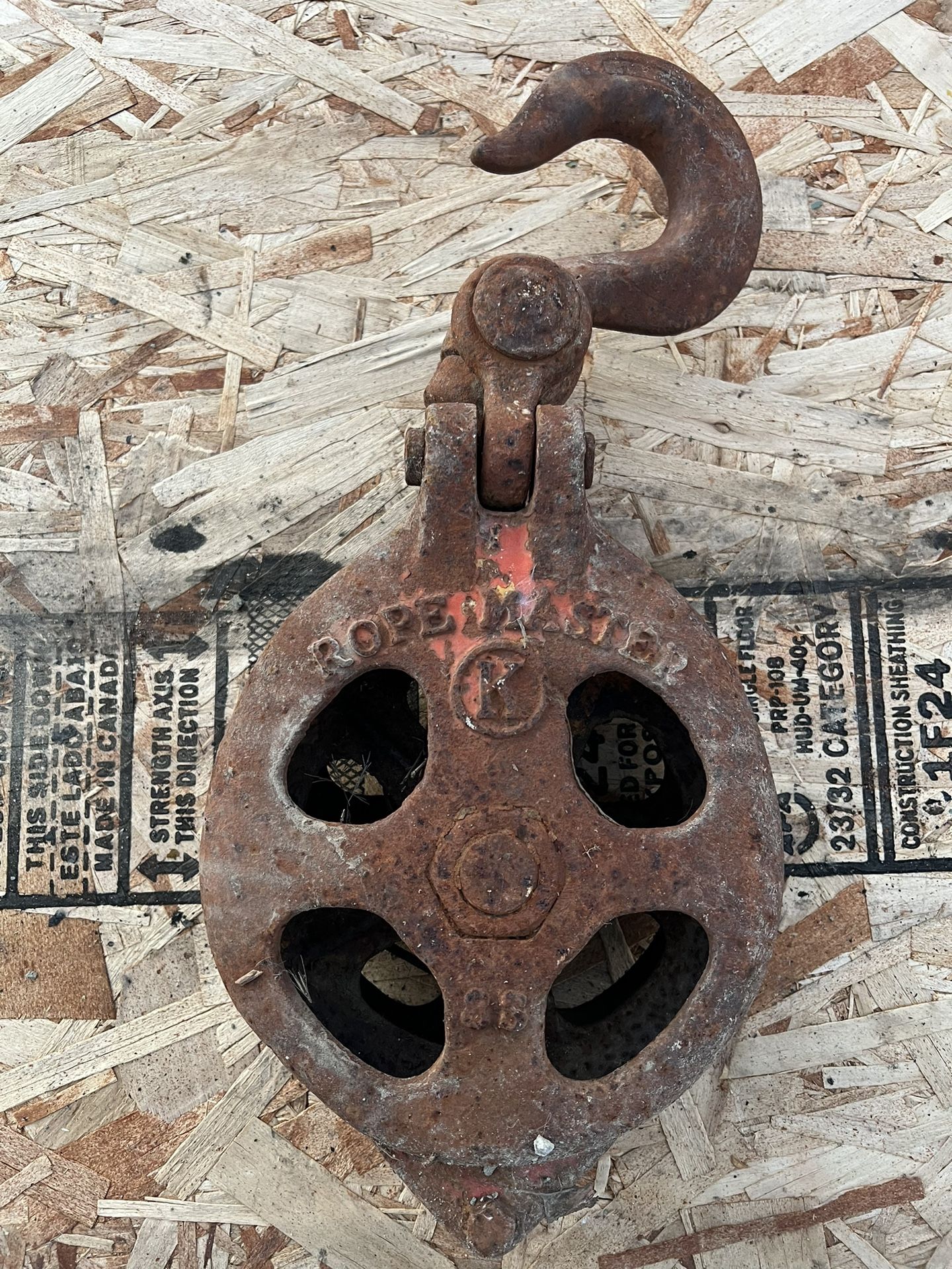 Antique Rope Master Pulley 