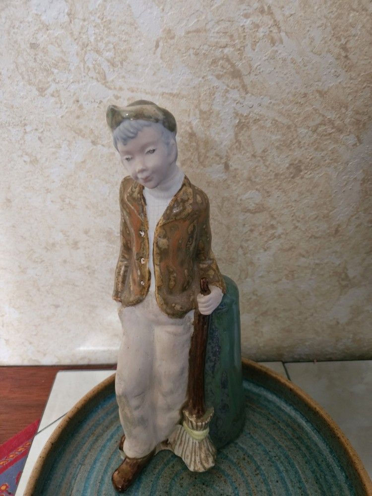 Antique Vintage RAMON ENGLISH CAPELLA Porcelain FIGURE c.1960's Spain