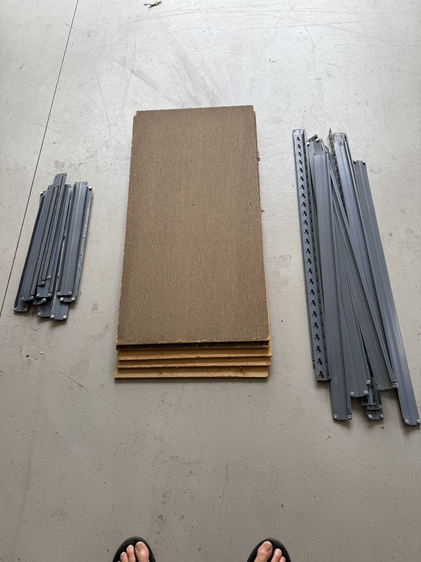 METAL SHELF UNIT - 5 SHELVES 18x36x60 Inches