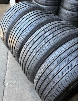 Set 275/50-20 Michelin con el 80% de vida