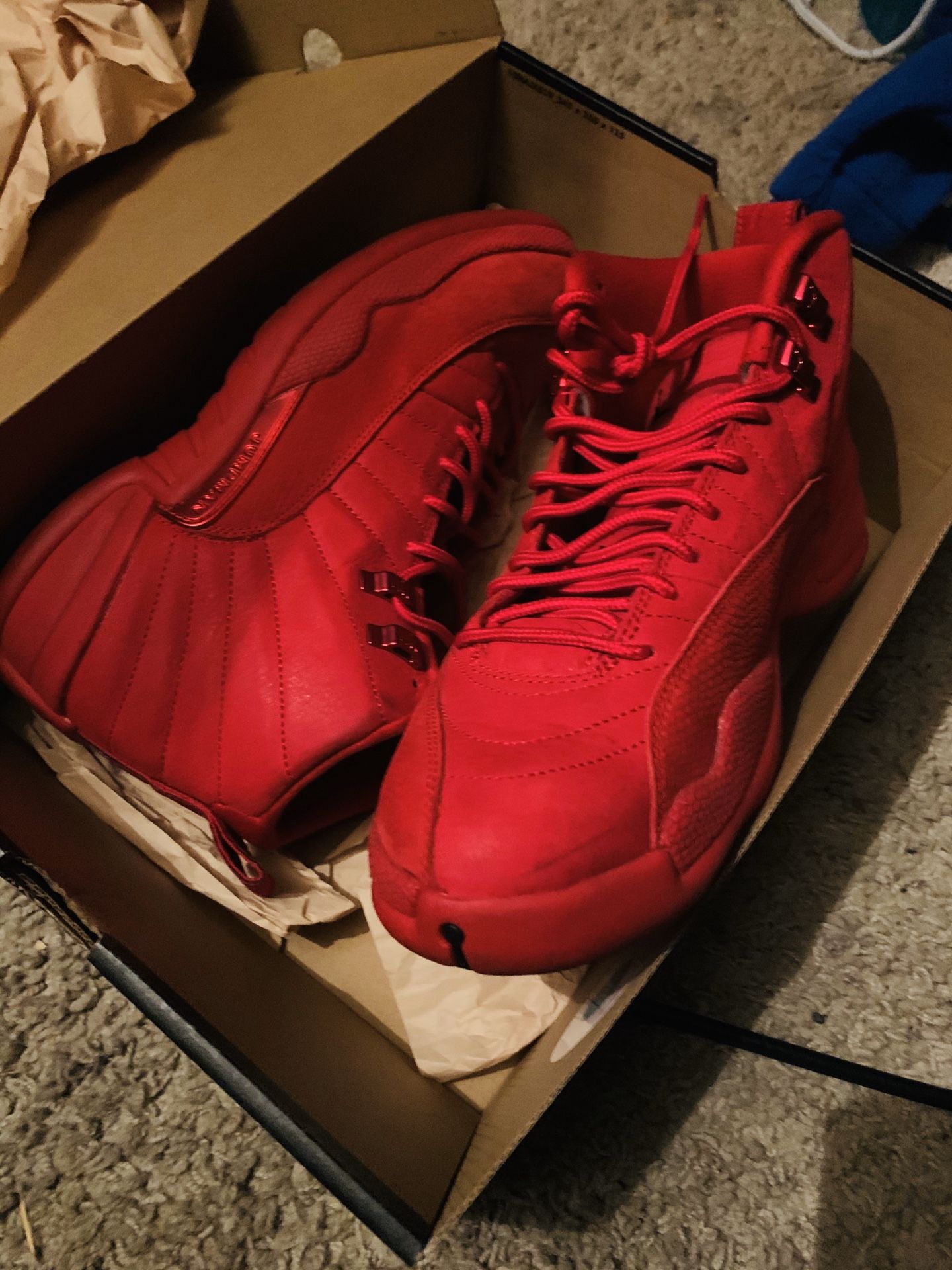 Retro Jordan gym red 12s