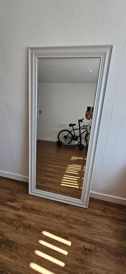 mirror
