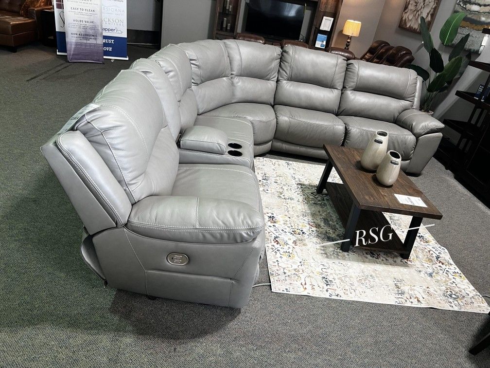 Genuine Leather Power Reclining Sectional Couch Set 🌟Extra Discount Code RSG
🔥🔥 Mention OfferUp for this Special Price!!