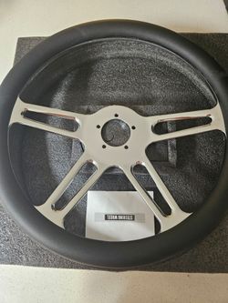 Brand new 18 inch steering wheel