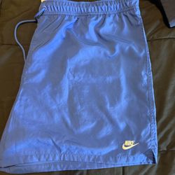  Nike Woven Flow Shorts