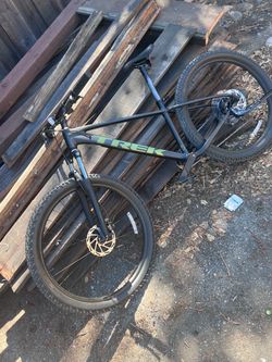 Trek Marlin 4