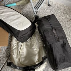 Portable Crib With Baby Bassinet And Diaper Changing Tray.
