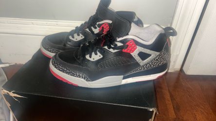 Jordan Retro 4 Bred