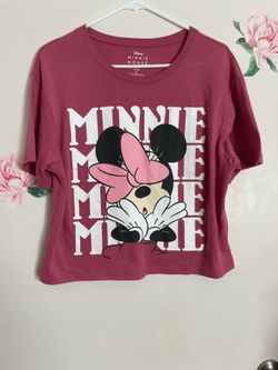 New women’s t-shirt size large