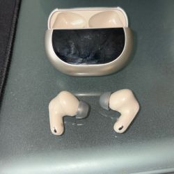 Wireless 🛜 Bluetooth Earbuds