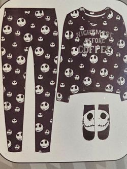 New medium 3 piece set pajamas
