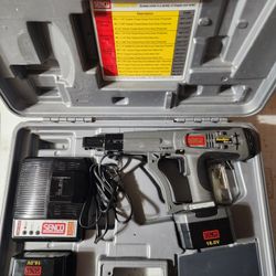 Senco Duraspin Screw gun w/ box