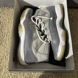Cool Grey 11