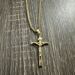 3mm 14k Gold Chain W/ Pendant