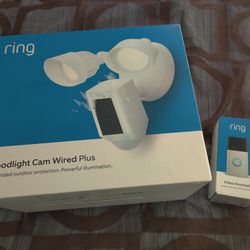 Ring Floodlight Cam + Ring Doorbell 